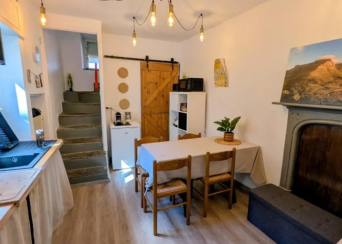 Casa Di Paul - View Cozy Townhouse Nyaraló